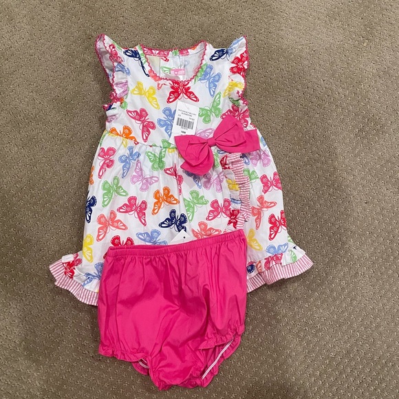 Good Lad Butterfly Outfit - Picture 1 of 2